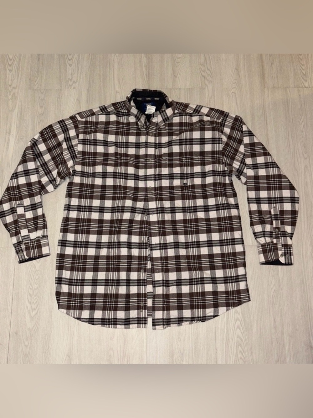 WRANGLER jean co. Twenty x plaid long sleeve button up shirt. Men’s
